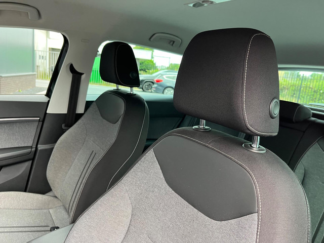 Seat Ateca 1.5 TSI Style Business Intense Nieuw Model NL.Auto 1800kg,trekgewicht Camera Full Led 1Ste Eigenaar Dealer Onderhouden