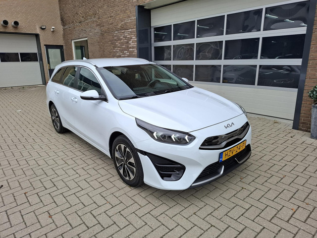 kia-ceed-sportswagon-1.6-gdi-phev-dynamicline-nieuw-type