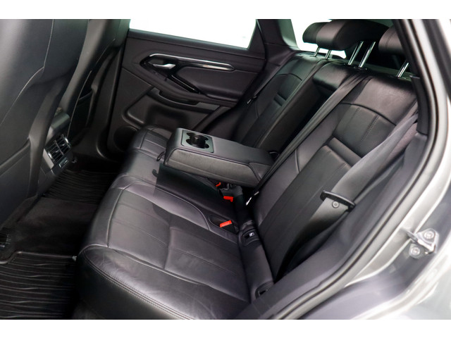 Land Rover Range Rover Evoque 2.0 P300 AWD R-Dynamic SE CAMERA | LANE.ASS | STOEL + STUUR VW | CARPLAY | MEM.STOELEN | FULL.LED