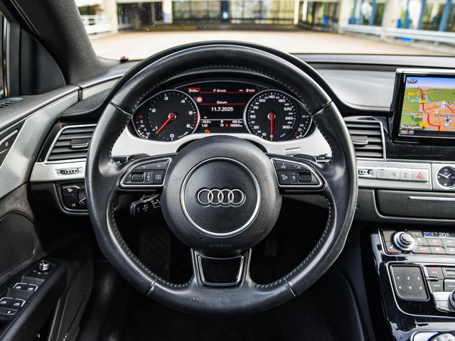 Audi A8 3.0 TDI quattro Pro Line+ Facelift Schuifdak Matrix LED Luchtvering Trekhaak Cruise Control Adaptief