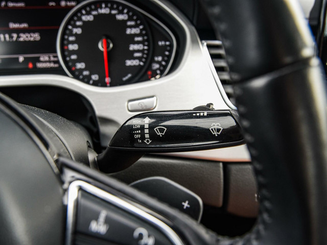 Audi A8 3.0 TDI quattro Pro Line+ Facelift Schuifdak Matrix LED Luchtvering Trekhaak Cruise Control Adaptief