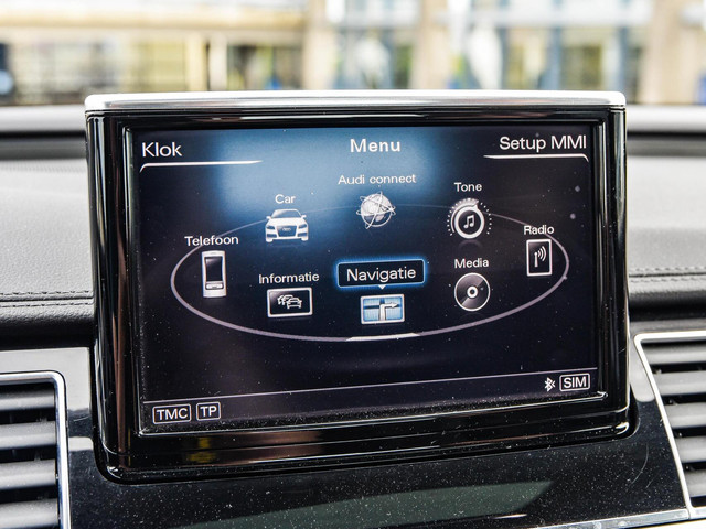 Audi A8 3.0 TDI quattro Pro Line+ Facelift Schuifdak Matrix LED Luchtvering Trekhaak Cruise Control Adaptief