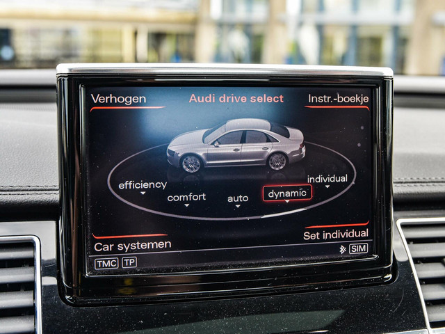 Audi A8 3.0 TDI quattro Pro Line+ Facelift Schuifdak Matrix LED Luchtvering Trekhaak Cruise Control Adaptief
