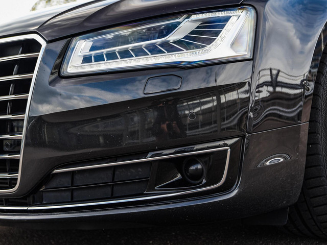 Audi A8 3.0 TDI quattro Pro Line+ Facelift Schuifdak Matrix LED Luchtvering Trekhaak Cruise Control Adaptief