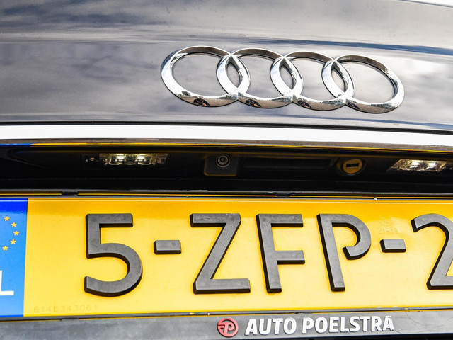 Audi A8 3.0 TDI quattro Pro Line+ Facelift Schuifdak Matrix LED Luchtvering Trekhaak Cruise Control Adaptief