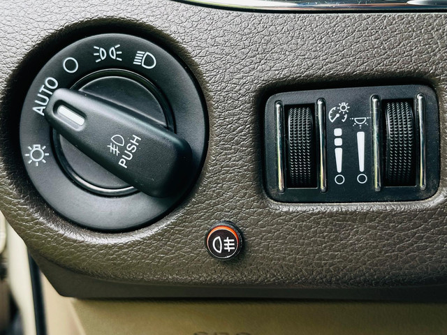 Chrysler Grand Voyager 3.6 V6Stow&Go .Limited 2XTV DVD