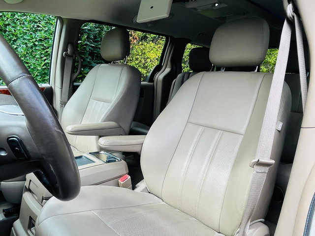 Chrysler Grand Voyager 3.6 V6Stow&Go Limited 2XTV DVD(Bij 2016)