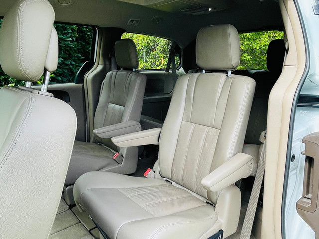 Chrysler Grand Voyager 3.6 V6Stow&Go Limited 2XTV DVD(Bij 2016)