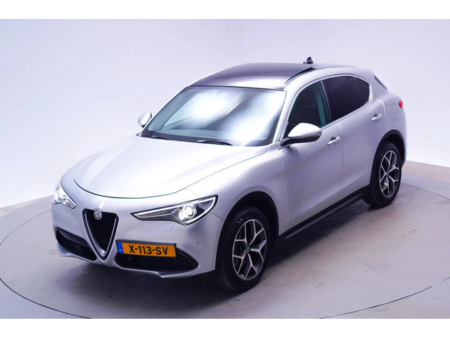 alfa-romeo-stelvio-2.0-t-awd-super-schuif-kanteldak-lederen-bekleding-trekhaak-met-afneembare-kogel