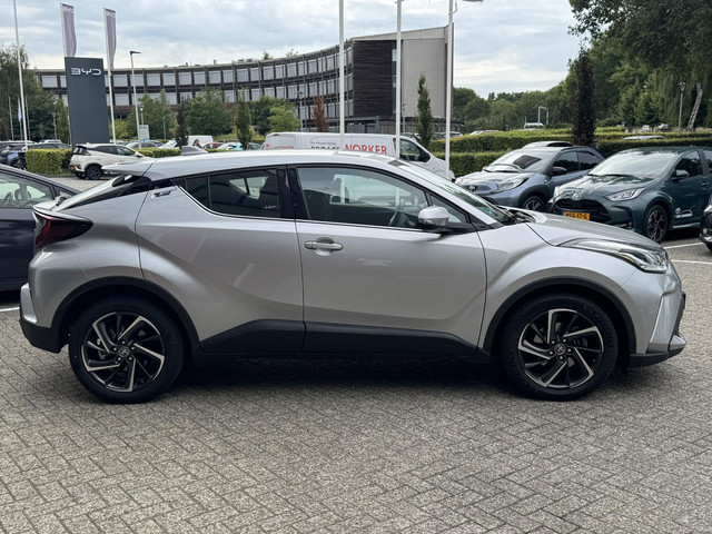 toyota-c-hr-2.0-hybrid-dynamic-18---lm-velgen-keyless-led-navi-park-sensoren-camera-blind-spot-apple-android-nl-auto
