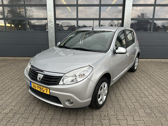 dacia-sandero-1.2-16v-75pk-laureate