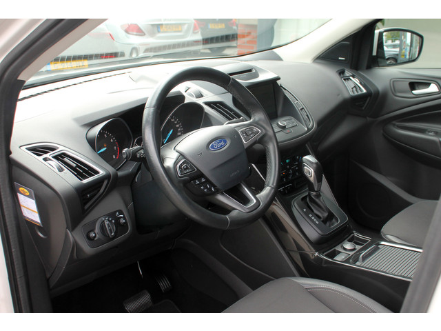Ford Kuga 1.5 Ecoboost automaat Titanium | Half Leer | CarPlay   Android auto | Winter pakket