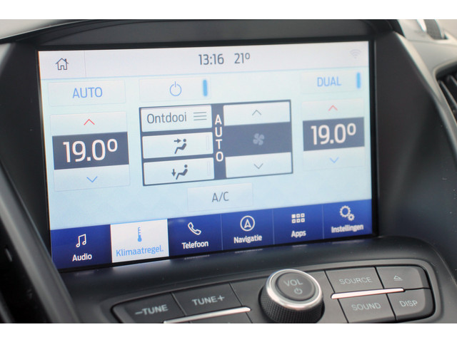 Ford Kuga 1.5 Ecoboost automaat Titanium | Half Leer | CarPlay   Android auto | Winter pakket