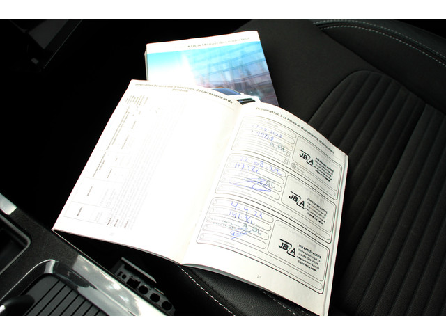 Ford Kuga 1.5 Ecoboost automaat Titanium | Half Leer | CarPlay   Android auto | Winter pakket