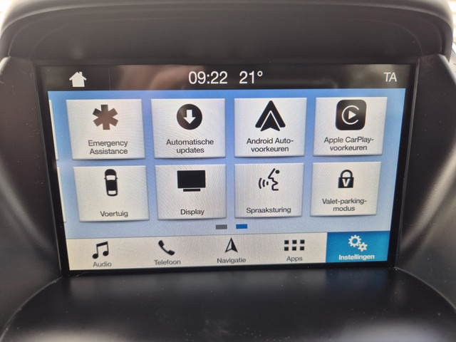 Ford Kuga 1.5 EcoBoost Titanium ,airco,cruise,applecarplay android,navigatie camera,parkeersensoren,trekhaak,