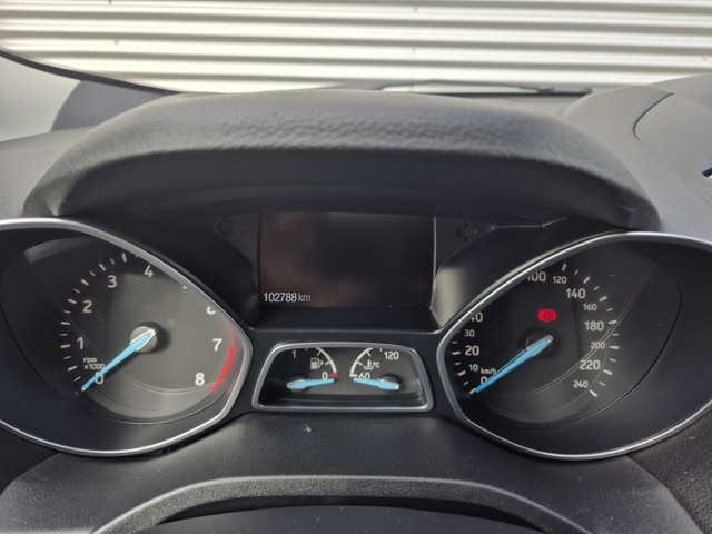 Ford Kuga 1.5 EcoBoost Titanium ,airco,cruise,applecarplay android,navigatie camera,parkeersensoren,trekhaak,