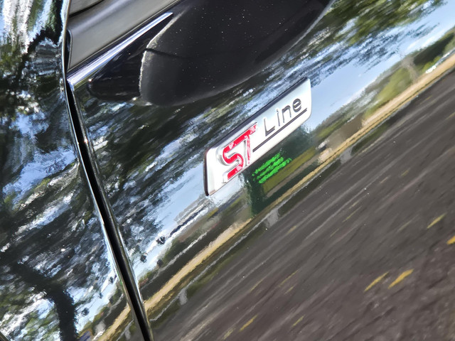 Ford Kuga 2.5 PHEV ST-Line | Navigatie | LM Velgen | Winterpakket | Climate Control | Cruise Control