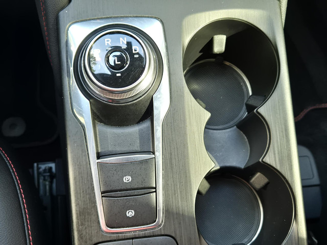 Ford Kuga 2.5 PHEV ST-Line | Navigatie | LM Velgen | Winterpakket | Climate Control | Cruise Control