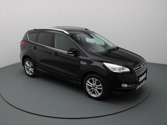Ford Kuga 150pk Titanium Styling Pack Camera | Cruise | Navi | Parkeersens. v+a | Stoel- voorruitverw. | Trekhaak