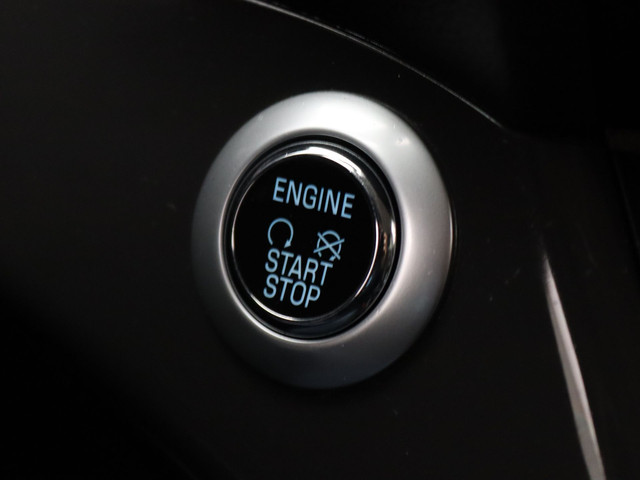 Ford Kuga 150pk Titanium Styling Pack Camera | Cruise | Navi | Parkeersens. v+a | Stoel- voorruitverw. | Trekhaak