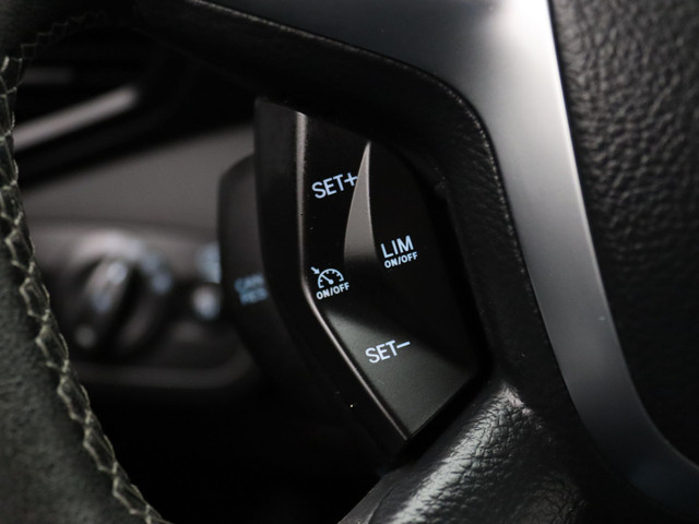 Ford Kuga 150pk Titanium Styling Pack Camera | Cruise | Navi | Parkeersens. v+a | Stoel- voorruitverw. | Trekhaak