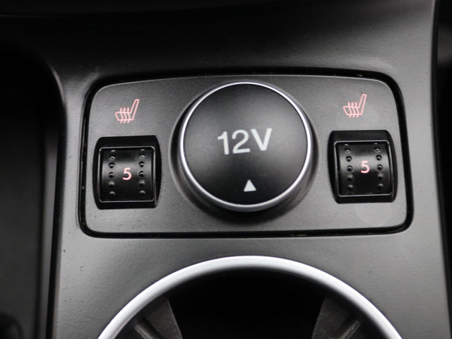 Ford Kuga 150pk Titanium Styling Pack Camera | Cruise | Navi | Parkeersens. v+a | Stoel- voorruitverw. | Trekhaak