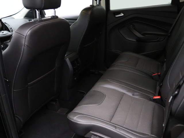 Ford Kuga 150pk Titanium Styling Pack Camera | Cruise | Navi | Parkeersens. v+a | Stoel- voorruitverw. | Trekhaak