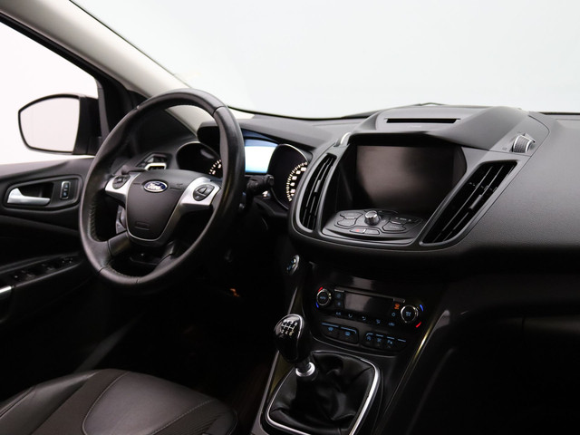 Ford Kuga 150pk Titanium Styling Pack Camera | Cruise | Navi | Parkeersens. v+a | Stoel- voorruitverw. | Trekhaak