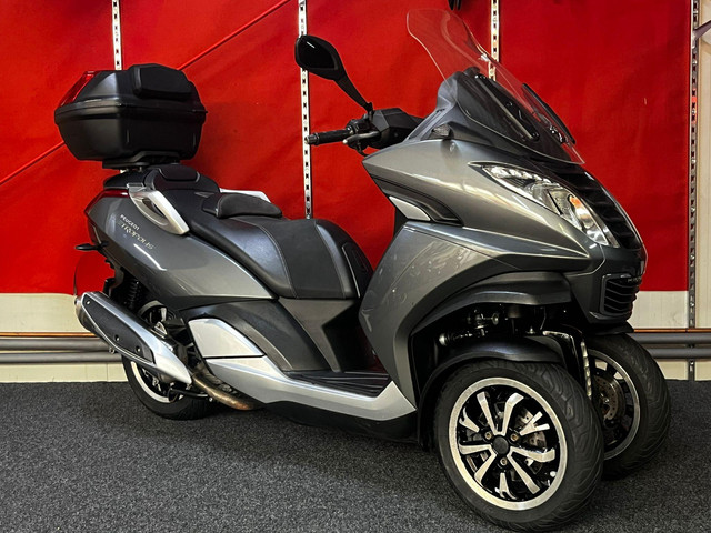 peugeot-metropolis-rs