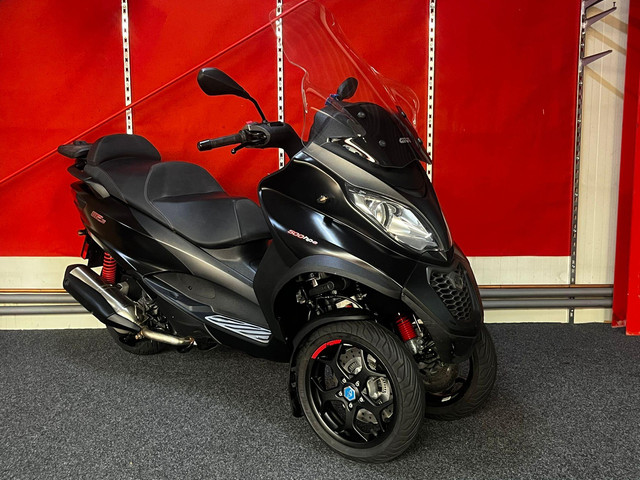 piaggio-mp3-500-hpe-sport-advanced