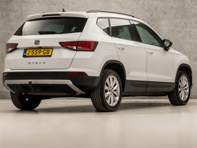 Seat Ateca 1.5 TSI Sport 150Pk Automaat (APPLE CARPLAY, GROOT NAVI, CLIMATE, CAMERA, SPORTSTOELEN, TREKHAAK, GETINT GLAS, CRUISE, NIEUWSTAA