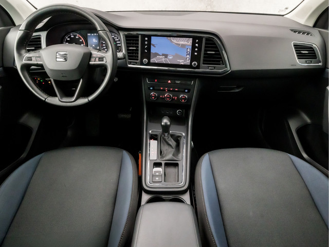 Seat Ateca 1.5 TSI Sport 150Pk Automaat (APPLE CARPLAY, GROOT NAVI, CLIMATE, CAMERA, SPORTSTOELEN, TREKHAAK, GETINT GLAS, CRUISE, NIEUWSTAA