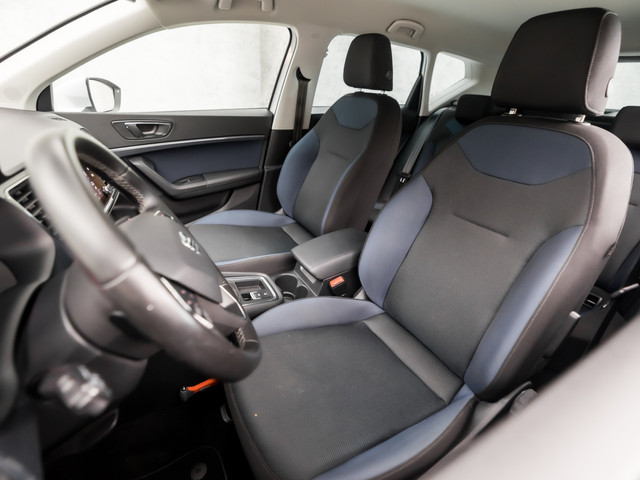 Seat Ateca 1.5 TSI Sport 150Pk Automaat (APPLE CARPLAY, GROOT NAVI, CLIMATE, CAMERA, SPORTSTOELEN, TREKHAAK, GETINT GLAS, CRUISE, NIEUWSTAA