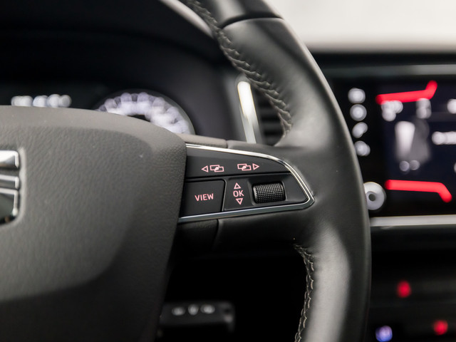Seat Ateca 1.5 TSI Sport 150Pk Automaat (APPLE CARPLAY, GROOT NAVI, CLIMATE, CAMERA, SPORTSTOELEN, TREKHAAK, GETINT GLAS, CRUISE, NIEUWSTAA