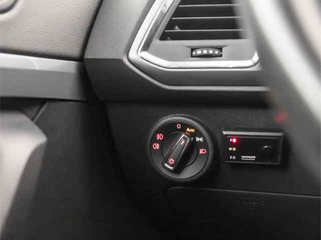 Seat Ateca 1.5 TSI Sport 150Pk Automaat (APPLE CARPLAY, GROOT NAVI, CLIMATE, CAMERA, SPORTSTOELEN, TREKHAAK, GETINT GLAS, CRUISE, NIEUWSTAA