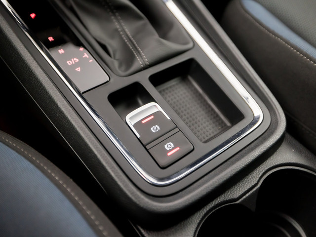 Seat Ateca 1.5 TSI Sport 150Pk Automaat (APPLE CARPLAY, GROOT NAVI, CLIMATE, CAMERA, SPORTSTOELEN, TREKHAAK, GETINT GLAS, CRUISE, NIEUWSTAA