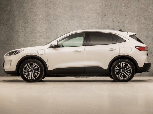 Ford Kuga 2.5 PHEV Titanium Sport 225Pk Automaat (PANORAMADAK, VIRTUAL COCKPIT, APPLE CARPLAY, STUUR STOELVERWARMING, SPORTSTOELEN, CAMERA