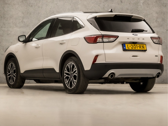 Ford Kuga 2.5 PHEV Titanium Sport 225Pk Automaat (PANORAMADAK, VIRTUAL COCKPIT, APPLE CARPLAY, STUUR STOELVERWARMING, SPORTSTOELEN, CAMERA
