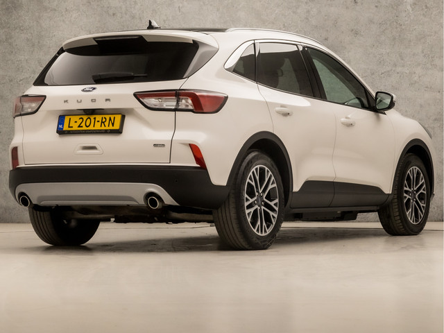 Ford Kuga 2.5 PHEV Titanium Sport 225Pk Automaat (PANORAMADAK, VIRTUAL COCKPIT, APPLE CARPLAY, STUUR STOELVERWARMING, SPORTSTOELEN, CAMERA