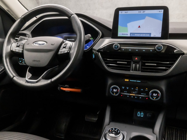 Ford Kuga 2.5 PHEV Titanium Sport 225Pk Automaat (PANORAMADAK, VIRTUAL COCKPIT, APPLE CARPLAY, STUUR STOELVERWARMING, SPORTSTOELEN, CAMERA