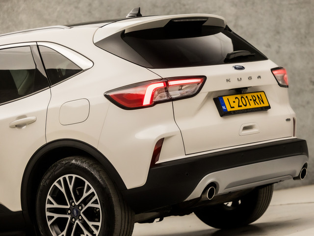 Ford Kuga 2.5 PHEV Titanium Sport 225Pk Automaat (PANORAMADAK, VIRTUAL COCKPIT, APPLE CARPLAY, STUUR STOELVERWARMING, SPORTSTOELEN, CAMERA