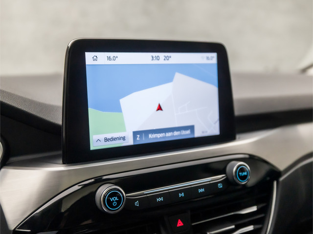 Ford Kuga 2.5 PHEV Titanium Sport 225Pk Automaat (PANORAMADAK, VIRTUAL COCKPIT, APPLE CARPLAY, STUUR STOELVERWARMING, SPORTSTOELEN, CAMERA