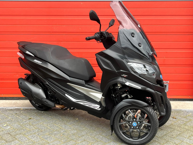 piaggio-mp3-530-hpe-exclusive