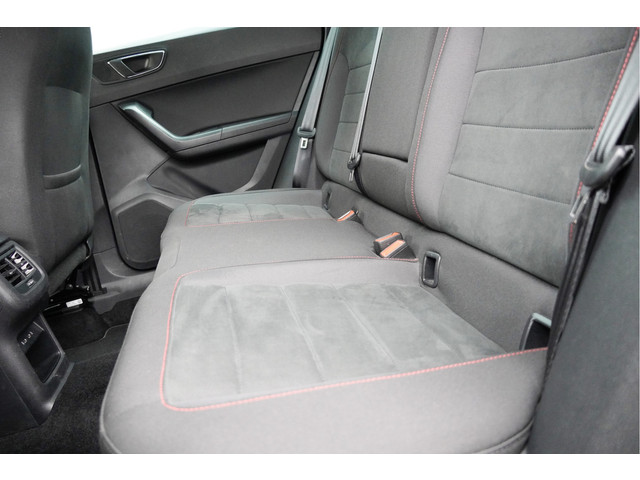Seat Ateca 1.5 TSI 150PK! Automaat FR Business Intense BJ2020 Lmv 19 | Led | Pdc | Navi | Keyless entry | Elek. trekhaak | Elek.achterklep