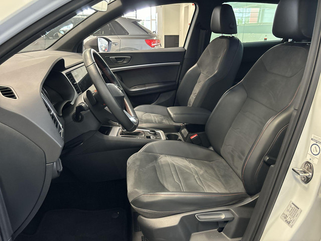 Seat Ateca 1.5 TSI 150pk DSG FR Business Intense · Apple Android Car Play · Camera · Beats Audio · Keyless · P-Sensoren · 18'' Inch ·