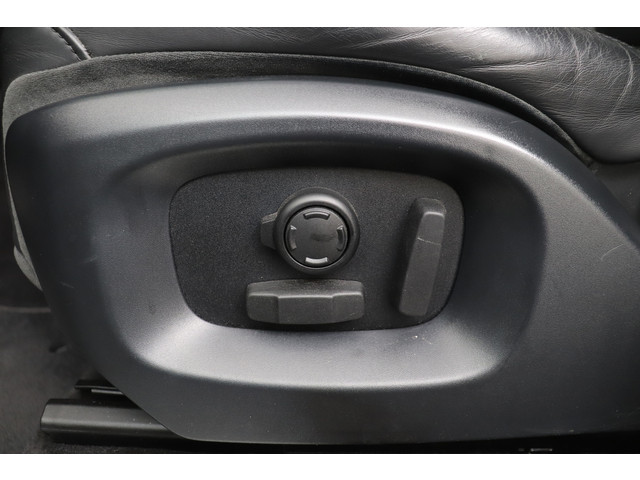 Land Rover Range Rover Sport 3.0 SDV6 Autobiography Dynamic Pano-dak Trekhaak Digi. Dash