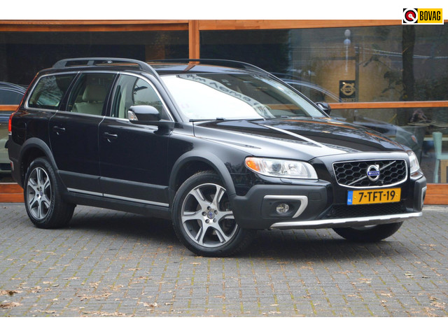 volvo-xc70-d4---5-cilinder--automaat---standkachel---trekhaak-1.600-kg---dealeronderhouden---luxe-bekleding---camera