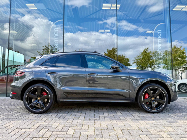 porsche-macan-3.6-turbo-403pk-chrono--sportuitlaat--carplay--luchtvering