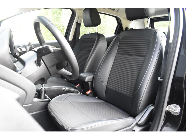 Ford EcoSport 1.0 EcoBoost Titanium|1e Eigenaar|CLIMATE|CAMERA|CRUISE|CARPLAY|PDC
