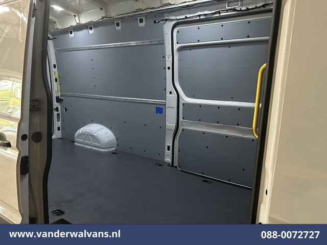 Volkswagen Crafter 2.0 TDI 140pk L4H4 L3H3 Euro6 # Airco | 2x Zijdeur | Camera | Apple Carplay android auto, bijrijdersbank, 270 gr. achterdeuren,